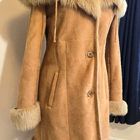 women's full length, lambskin coat with fur trim and shawl collar (size 12/med) - Picture 2 of 14